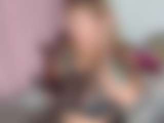 rousse-ellise's Live Sex Cam Show