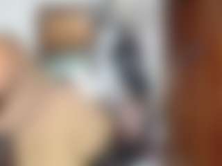 rousse-ellise's Live Sex Cam Show