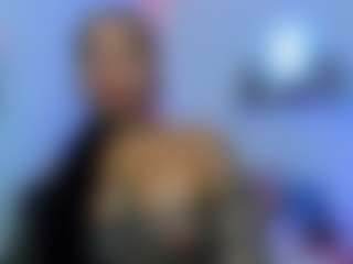 Live cam show with Anna Brooks - Ass Bouncing on Fit Hotties