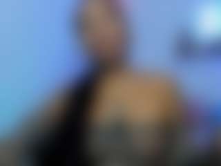 Live cam show with Anna Brooks - Ebony on Camsoda.co | colombia