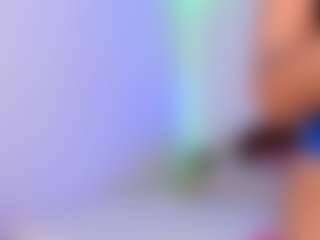 Live cam show with Anna Brooks - Flashing on 1on1-livenow
