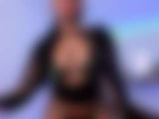 Live cam show with Anna Brooks - Ebony Amateur on sexylive.show