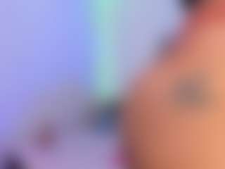 Live cam show with Anna Brooks - Smoking on Fling VIP Chat