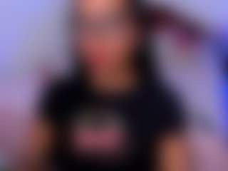 Live cam show with Anna Brooks - Bikini on justonemore.cc