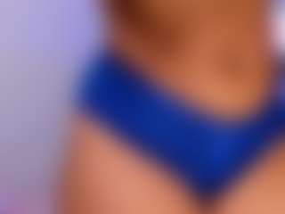 Live cam show with Anna Brooks - Black Amateur on fapnchat
