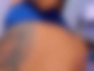 Live cam show with Anna Brooks - Ebony on madthumbs | colombia