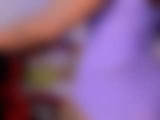 Live cam show with Anna Brooks - Double Penetration on intimatelivegirls.com