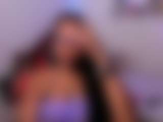 Live cam show with Anna Brooks - Smoking on Camsoda
