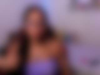 Live cam show with Anna Brooks - Double Penetration on luckytryst.com