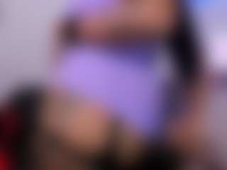 Live cam show with Anna Brooks - Facial Piercings on eurowanks.com