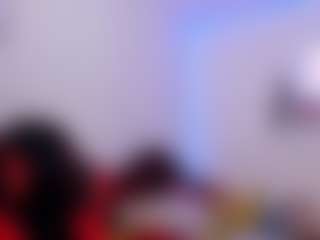 Live cam show with Anna Brooks - Double Penetration on Big Tits