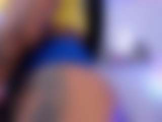 Live cam show with Anna Brooks - Latina on Stripli.com | colombia