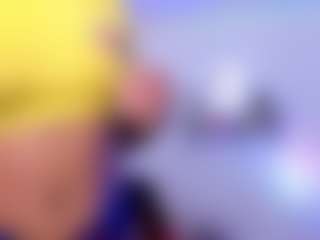 Live cam show with Anna Brooks - Squirt Teen (18+) on Ass Tok