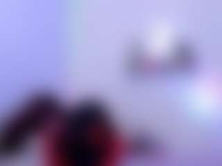 Live cam show with Anna Brooks - Ebony Teen (18+) on SquirtSoMuch