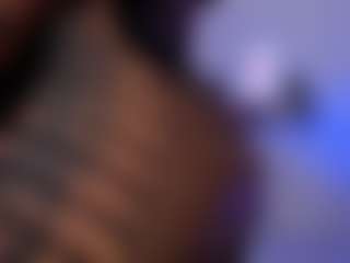 Live cam show with Anna Brooks - Smoking on crypto-cams