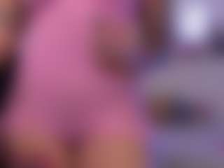 Live cam show with Anna Brooks - Black Amateur on Camsoda