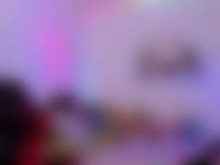 Live cam show with Anna Brooks - Twerk on Camsoda