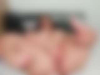 Maddie's Live Sex Cam Show