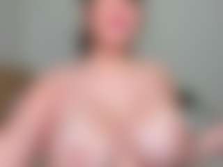 Maddie's Live Sex Cam Show