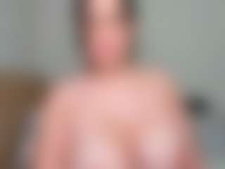 Maddie's Live Sex Cam Show