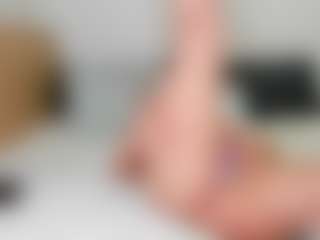 Maddie's Live Sex Cam Show