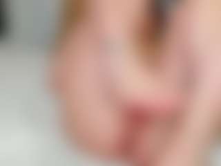 Maddie's Live Sex Cam Show