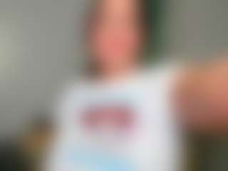 Maddie's Live Sex Cam Show