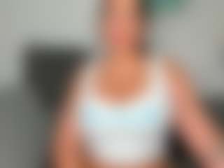 Maddie's Live Sex Cam Show