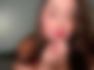 Maddie's Live Sex Cam Show