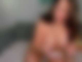 Maddie's Live Sex Cam Show