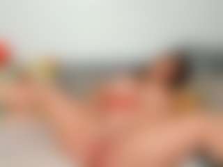 Maddie's Live Sex Cam Show