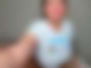 Maddie's Live Sex Cam Show