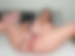 Maddie's Live Sex Cam Show