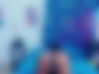 Live cam show with marcela-browm - Muscular on StripNow
