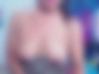 Live cam show with marcela-browm - Muscular on Camversity