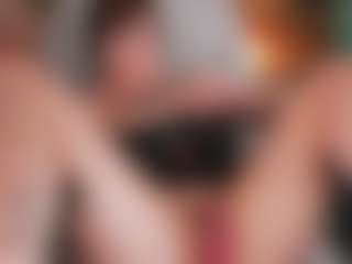 Nika hairy and wet's Live Sex Cam Show