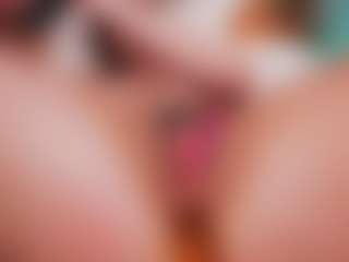 Nika hairy and wet's Live Sex Cam Show