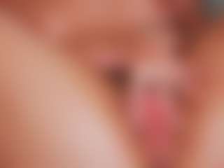 Nika hairy and wet's Live Sex Cam Show
