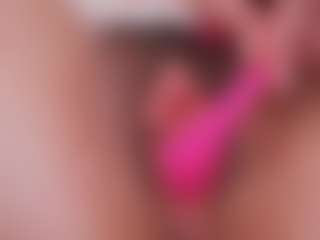 Nika hairy and wet's Live Sex Cam Show