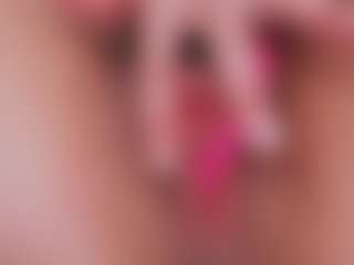 Nika hairy and wet's Live Sex Cam Show