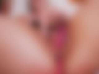 Nika hairy and wet's Live Sex Cam Show