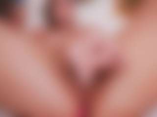 Nika hairy and wet's Live Sex Cam Show