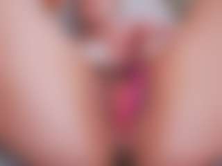 Nika hairy and wet's Live Sex Cam Show