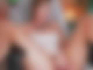 Nika hairy and wet's Live Sex Cam Show