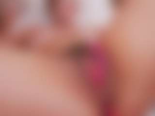 Nika hairy and wet's Live Sex Cam Show