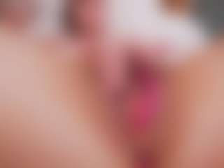 Nika hairy and wet's Live Sex Cam Show