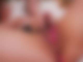 Nika hairy and wet's Live Sex Cam Show
