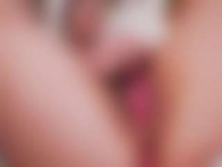 Nika hairy and wet's Live Sex Cam Show
