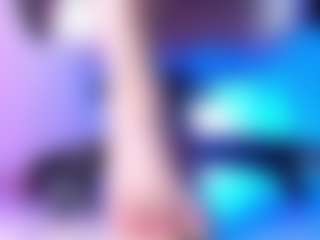 Live cam show with april-johnson - Mature on googirlz
