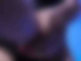 Live cam show with april-johnson - Sph on Camsoda Late Night